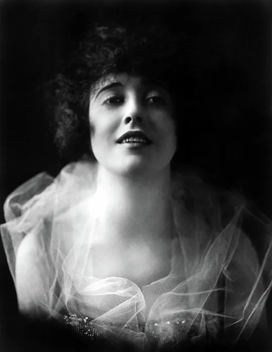 Framed Print : Mabel Normand, ca. 1918 Framed Print : Mabel Normand, ca. 1918