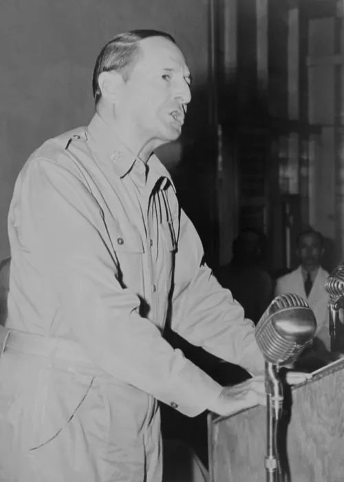 Framed Print : MacArthur addresses Philippine Congress on July 9, 1945. He spoke to the legislature about preparations for the Philippines independence to come in 1946. (BSLOC_2014_11_132)