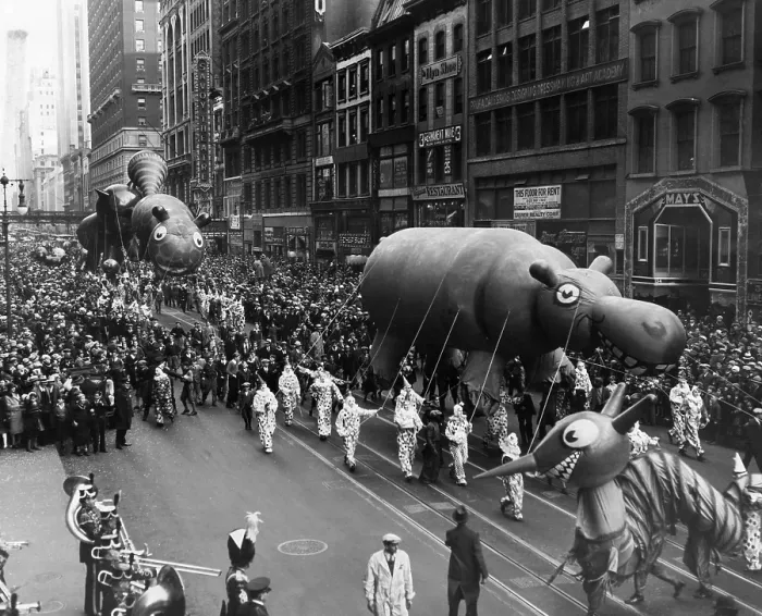 Framed Print : The Macy's Thanksgiving Day Parade, New York City, November 26, 1931. Courtesy: CSU Archives / Everett Collection Framed Print : The Macy's Thanksgiving Day Parade, New York City, November 26, 1931. Courtesy: CSU Archives / Everett Collection