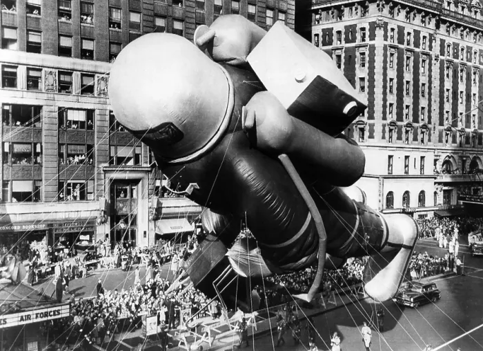 Framed Print : The Macy's Thanksgiving Day Parade, Times Square, New York City, November 27, 1952. Courtesy: CSU Archives / Everett Collection Framed Print : The Macy's Thanksgiving Day Parade, Times Square, New York City, November 27, 1952. Courtesy: CSU Archives / Everett Collection