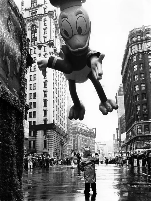 Framed Print : The Macy's Thanksgiving Day Parade, New York City, November 22, 1962. Courtesy: CSU Archives / Everett Collection Framed Print : The Macy's Thanksgiving Day Parade, New York City, November 22, 1962. Courtesy: CSU Archives / Everett Collection