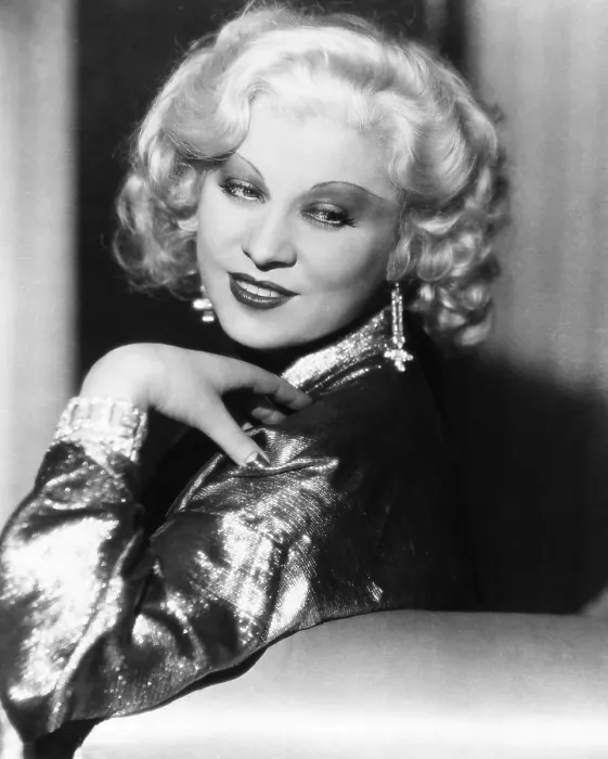 Framed Print : Mae West, ca. 1935 Framed Print : Mae West, ca. 1935