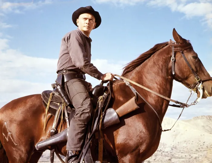 Framed Print : THE MAGNIFICENT SEVEN, Yul Brynner, 1960 MAGS 001 O / S(10644)
