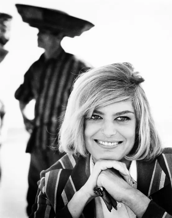 Framed Print : A MAN COULD GET KILLED, Melina Mercouri, 1966