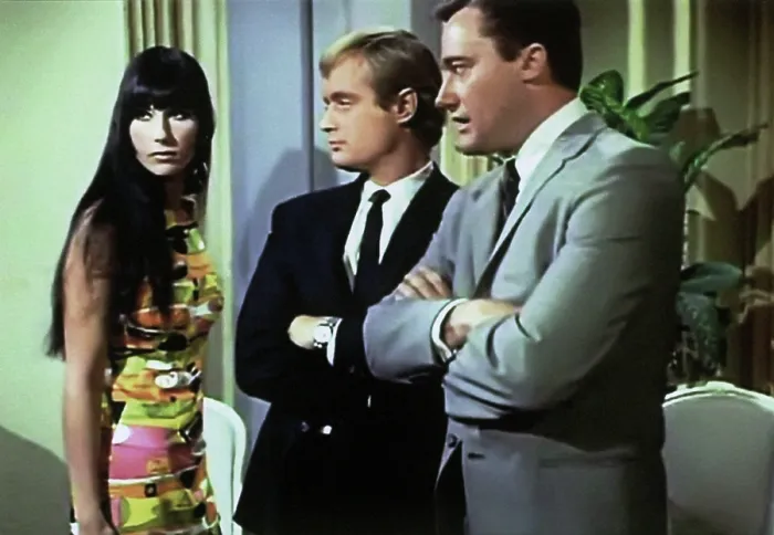 Framed Print : THE MAN FROM U.N.C.L.E. (from left): Cher, David McCallum, Robert Vaughn, The Hot Number Affair, (Season 3, aired March 10, 1967), 1964-68