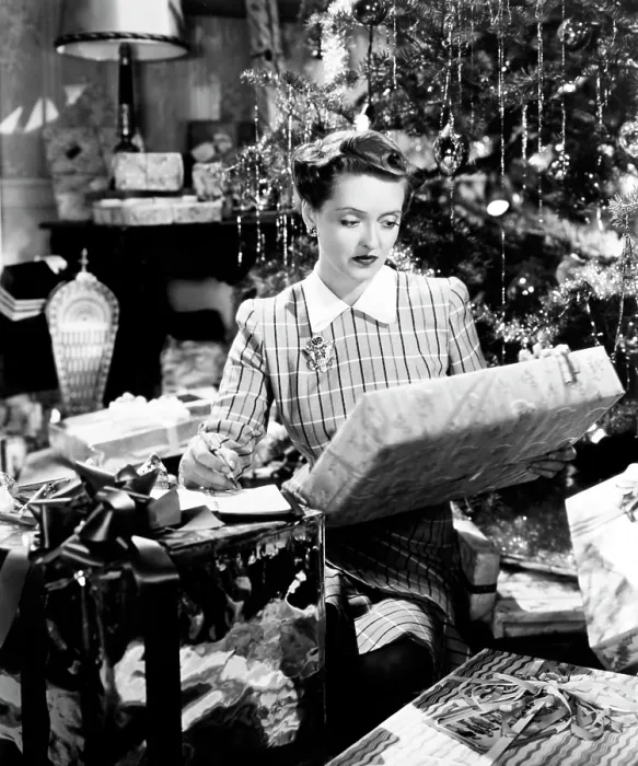Framed Print : THE MAN WHO CAME TO DINNER, Bette Davis, 1942