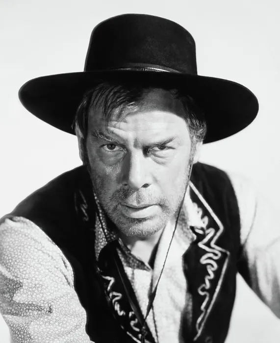 Framed Print : THE MAN WHO SHOT LIBERTY VALANCE, Lee Marvin, 1962