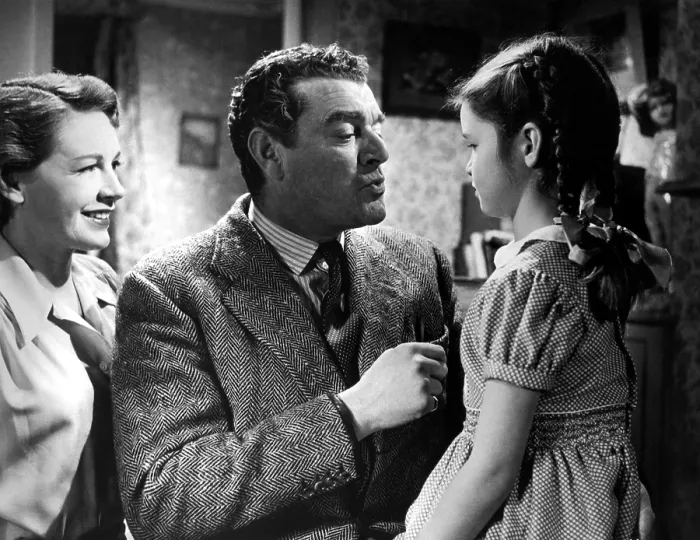 Framed Print : MANDY, (aka CRASH OF SILENCE, aka THE STORY OF MANDY), Phyllis Calvert, Jack Hawkins, Mandy Miller, 1952