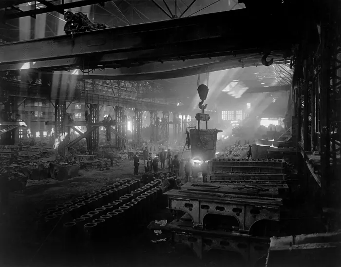 Framed Print : Manufacturing steel ingots for the World War I effort in Plant #1 of Sullers Steel Co. St. Louis, Missouri. Ca. 1918 Framed Print : Manufacturing steel ingots for the World War I effort in Plant #1 of Sullers Steel Co. St. Louis, Missouri. Ca. 1918