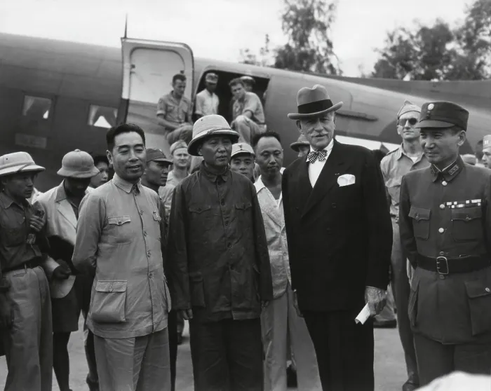 Framed Print : Mao Zedong and U.S. Ambassador Patrick Hurley at Chongqing (Chungking) airport. They are joined by Communist Party officials including Zhou Enlai (on Mao's right)