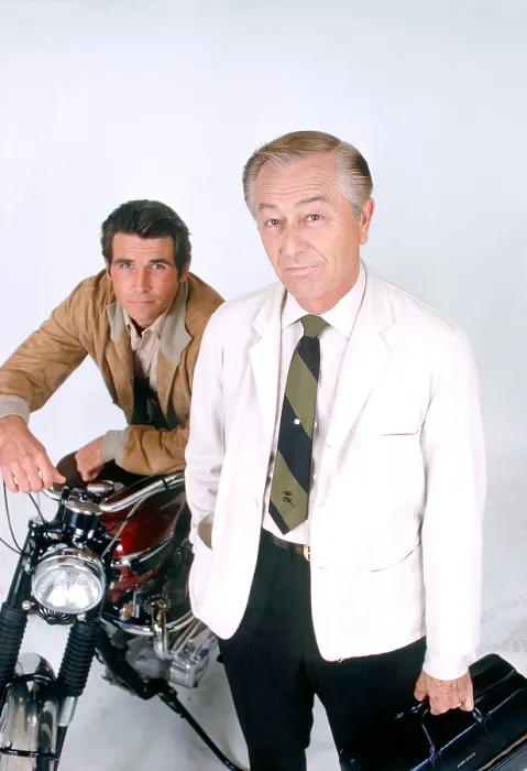 Framed Print : MARCUS WELBY, M.D. from left: James Brolin, Robert Young, (1969), 1969-76