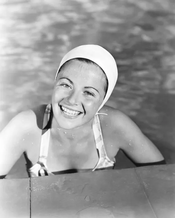 Framed Print : Margaret Lockwood, newly arrived in Hollywood with a Paramount contract, 1939