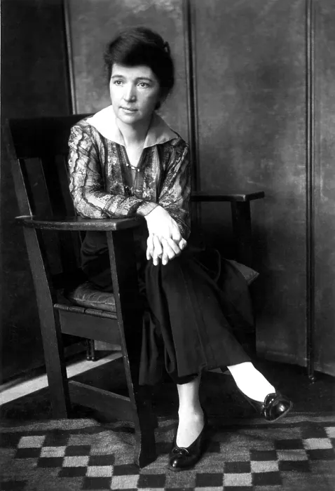 Framed Print : Margaret Sanger in 1916.. Courtesy: CSU Archives / Everett Collection Framed Print : Margaret Sanger in 1916.. Courtesy: CSU Archives / Everett Collection