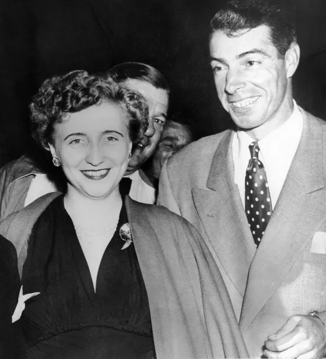 Framed Print : Margaret Truman and Joe DiMaggio at the fights. They watched the Sugar Ray Robinson win his bout with Charley Fusari-Ray Robinson for the welterweight title on Aug. 9, 1950