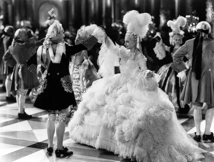 Framed Print : MARIE ANTOINETTE, Norma Shearer, 1938 Framed Print : MARIE ANTOINETTE, Norma Shearer, 1938