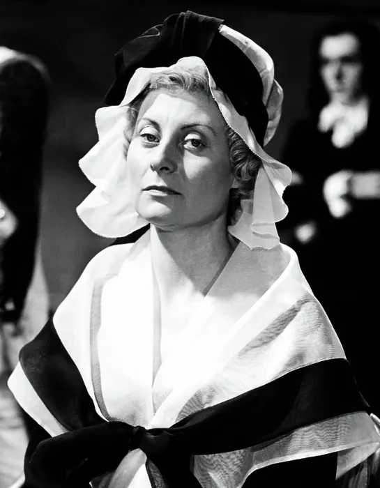 Framed Print : MARIE-ANTOINETTE REINE DE FRANCE, (aka SHADOW OF THE GUILLOTINE), Michele Morgan, 1956