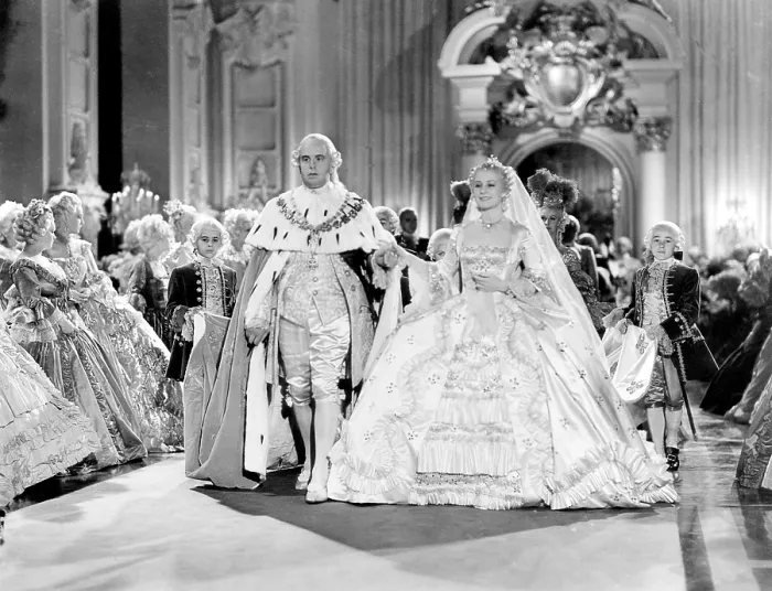 Framed Print : MARIE ANTOINETTE, Robert Morley, Norma Shearer, 1938 Framed Print : MARIE ANTOINETTE, Robert Morley, Norma Shearer, 1938