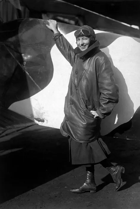 Framed Print : Marjorie Stinson was one of the first woman authorized to carry airmail for the United States Framed Print : Marjorie Stinson was one of the first woman authorized to carry airmail for the United States