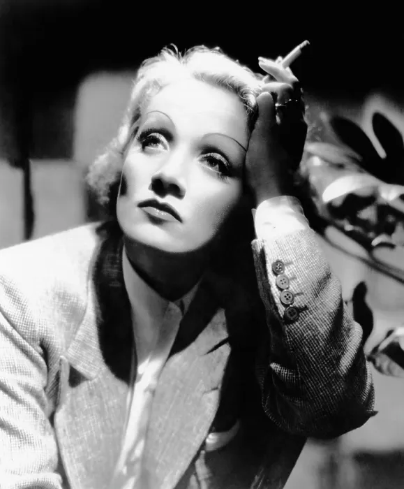 Framed Print : Marlene Dietrich, ca. 1936