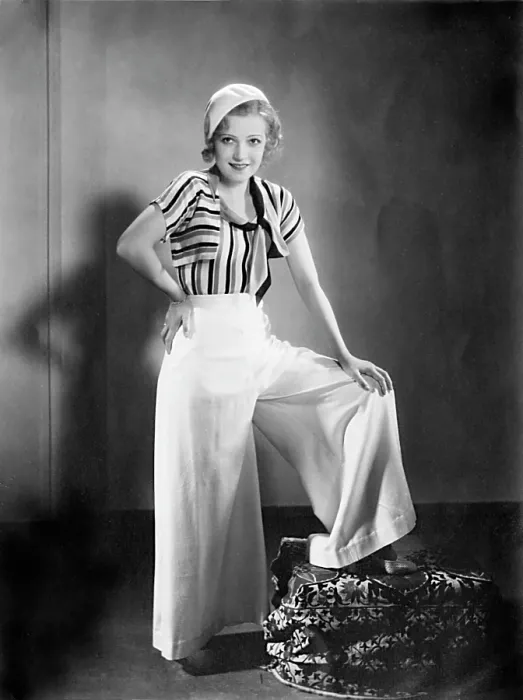 Framed Print : Martha Eggerth, ca. early 1930s Framed Print : Martha Eggerth, ca. early 1930s