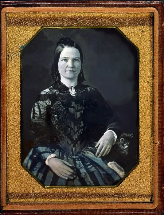 Framed Print : Mary Todd Lincoln (1818-1882), married Abraham Lincoln in 1842. Daguerreotype of 1846 or 1847
