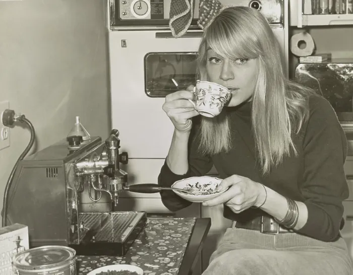 Framed Print : Mary Travers, member of the folk music group Peter, Paul and Mary in her New York City kitchen. Nov. 17. 1965
