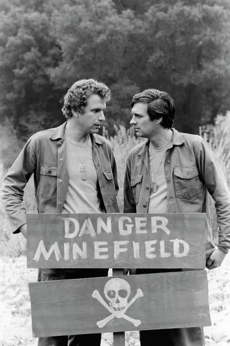 Framed Print : MASH, (aka M*A*S*H*), from left: Wayne Rogers, Alan Alda, 1972-1983
