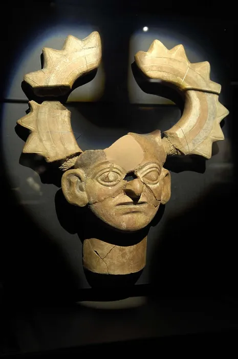 Framed Print : Mask (3rd c. AD). Moche or Mochica Art. PERU. Sipn. Royal Tombs of Sipn Museum. AISA / Everett Collection**US SALES ONLY** Framed Print : Mask (3rd c. AD). Moche or Mochica Art. PERU. Sipn. Royal Tombs of Sipn Museum. AISA / Everett Collection**US SALES ONLY**