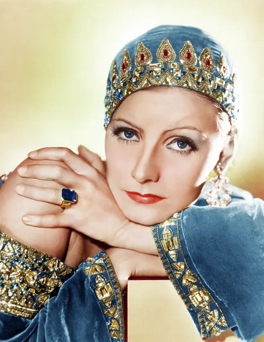 Framed Print : MATA HARI, Greta Garbo, 1931