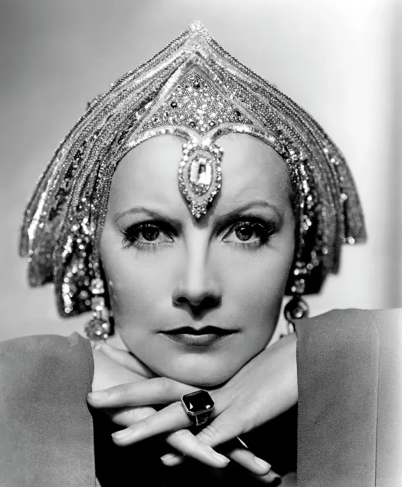 Framed Print : MATA HARI, Greta Garbo, portrait by Clarence Sinclair Bull, 1931 Framed Print : MATA HARI, Greta Garbo, portrait by Clarence Sinclair Bull, 1931