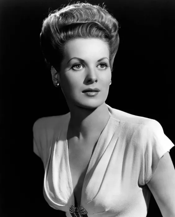 Framed Print : MAUREEN O'HARA, 2 / 17 / 46