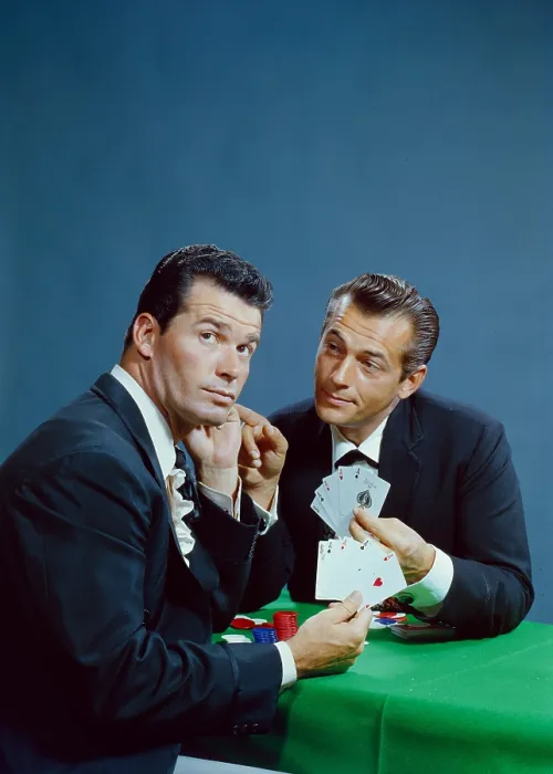 Framed Print : MAVERICK, James Garner, Jack Kelly, 1957-62 Framed Print : MAVERICK, James Garner, Jack Kelly, 1957-62