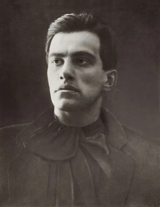 Framed Print : MAYAKOVSKI, Vladimir Vladimirovic (1893-1930). AISA / Everett Collection**US SALES ONLY** Framed Print : MAYAKOVSKI, Vladimir Vladimirovic (1893-1930). AISA / Everett Collection**US SALES ONLY**