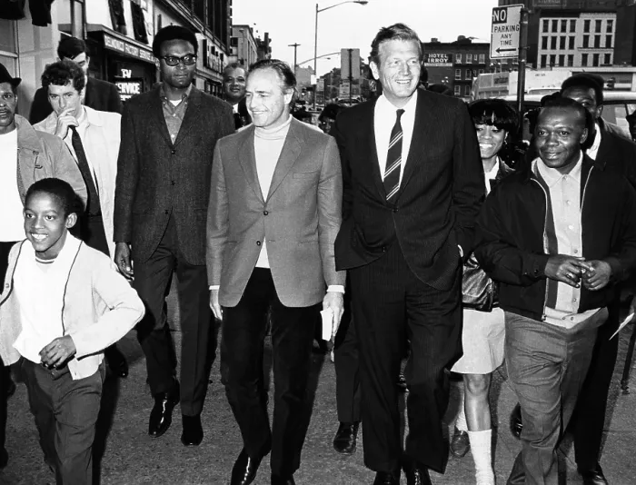 Framed Print : Mayor John Lindsay and actor Marlon Brando take a goodwill stroll through Harlem. May 2, 1968. (CSU_ALPHA_1165) CSU Archives / Everett Collection