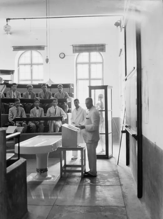 Framed Print : Medical College, Baghdad and road building, Medical class and speaker, Iraq, photograph September 26, - October 12, 1932