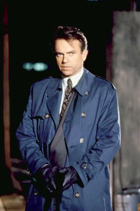 Framed Print : MEMOIRS OF AN INVISIBLE MAN, Sam Neill, 1992. Warner Bros. / courtesy Everett Collection