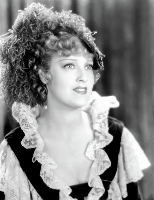 Framed Print : THE MERRY WIDOW, Jeanette MacDonald, 1934