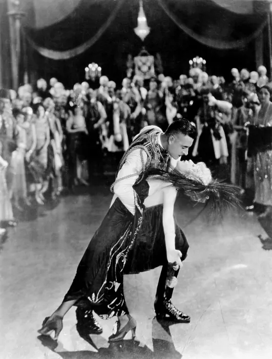Framed Print : THE MERRY WIDOW, from left, John Gilbert, Mae Murray, 1925 Framed Print : THE MERRY WIDOW, from left, John Gilbert, Mae Murray, 1925