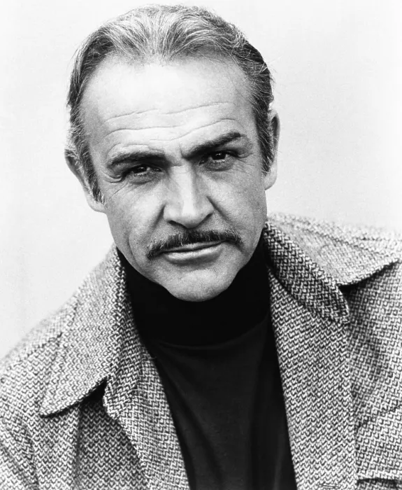 Framed Print : METEOR, Sean Connery, 1979, American International / courtesy Everett Collection
