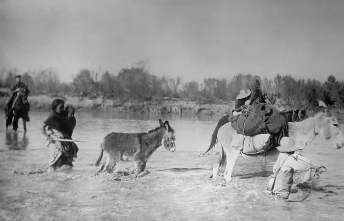 Framed Print : Mexican family on the Rio Grande River border with the United States, c. 1908-1919 (BSLOC_2018_1_1) Framed Print : Mexican family on the Rio Grande River border with the United States, c. 1908-1919 (BSLOC_2018_1_1)