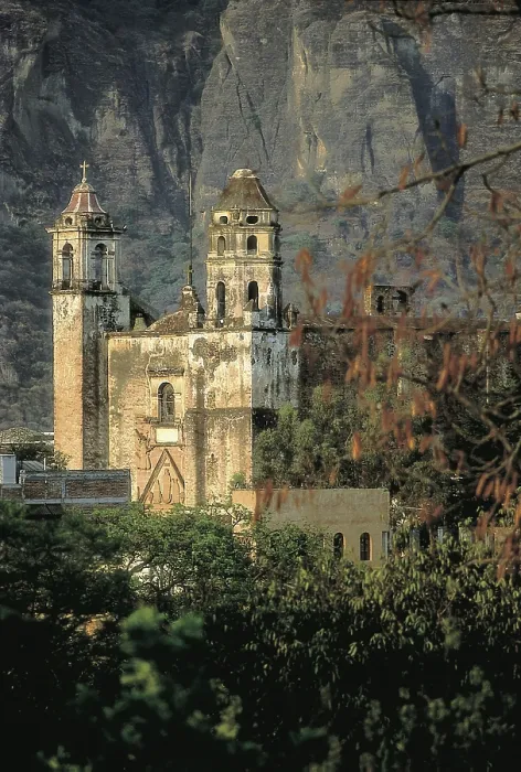 Framed Print : MEXICO. MORELOS. Tepoztln. Dominican convent of Our Lady of Nativity, founded in 1560. AISA / Everett Collection**US SALES ONLY**