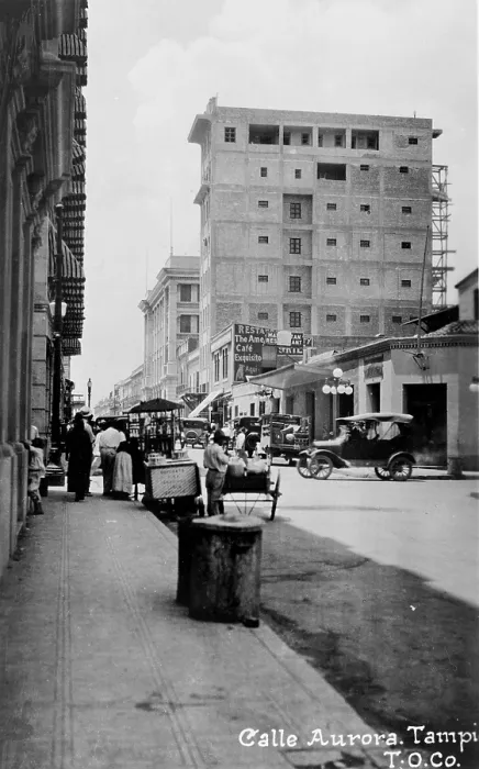 Framed Print : Mexico, street scene in Calle Aurora, circa early 1900s