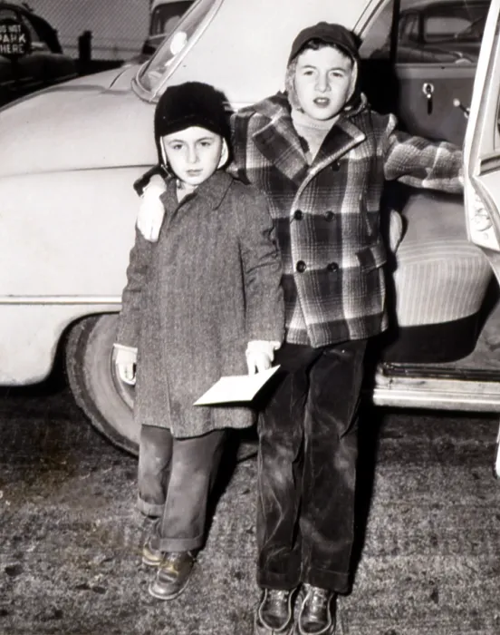 Framed Print : Michael and Robert Rosenberg, (later Meeropol)visiting their parents in Sing Sing, 1 / 3 / 53. Courtesy: CSU Archives  /  Everett Collection