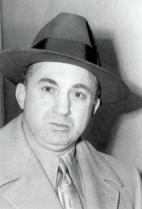 Framed Print : MICKEY COHEN, gangster and ex-featherweight boxer in 1958.. Courtesy: CSU Archives / Everett Collection Framed Print : MICKEY COHEN, gangster and ex-featherweight boxer in 1958.. Courtesy: CSU Archives / Everett Collection