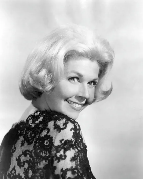 Framed Print : MIDNIGHT LACE, Doris Day, 1960