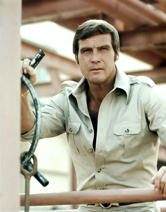 Framed Print : THE SIX MILLION DOLLAR MAN, Lee Majors, 1974-78