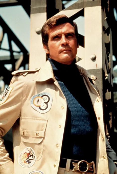 Framed Print : SIX MILLION DOLLAR MAN, Lee Majors, 1974-78