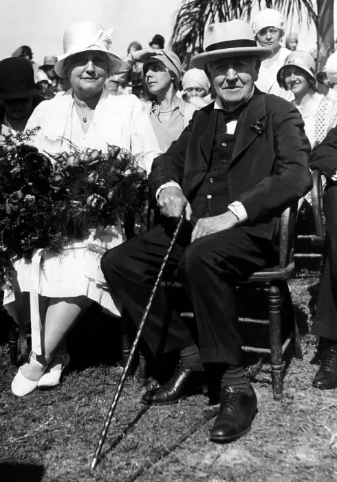 Framed Print : Mina Edison and Thomas Edison, celebrates his 83rd birthday in the garden of his Fort Meyers, Florida home, February 11, 1930. Courtesy CSU Archives / Everett Collection Framed Print : Mina Edison and Thomas Edison, celebrates his 83rd birthday in the garden of his Fort Meyers, Florida home, February 11, 1930. Courtesy CSU Archives / Everett Collection