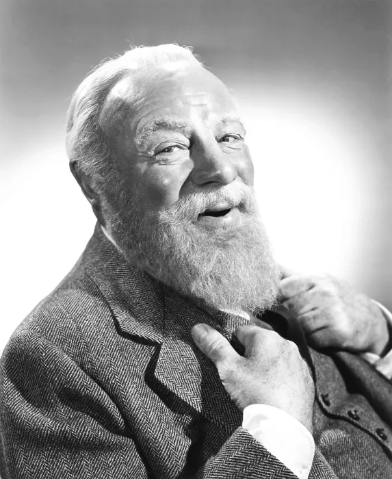Framed Print : MIRACLE ON 34TH STREET, Edmund Gwenn, 1947, TM & Copyright 20th Century Fox Film Corp. / courtesy Everett Collection Framed Print : MIRACLE ON 34TH STREET, Edmund Gwenn, 1947, TM & Copyright 20th Century Fox Film Corp. / courtesy Everett Collection