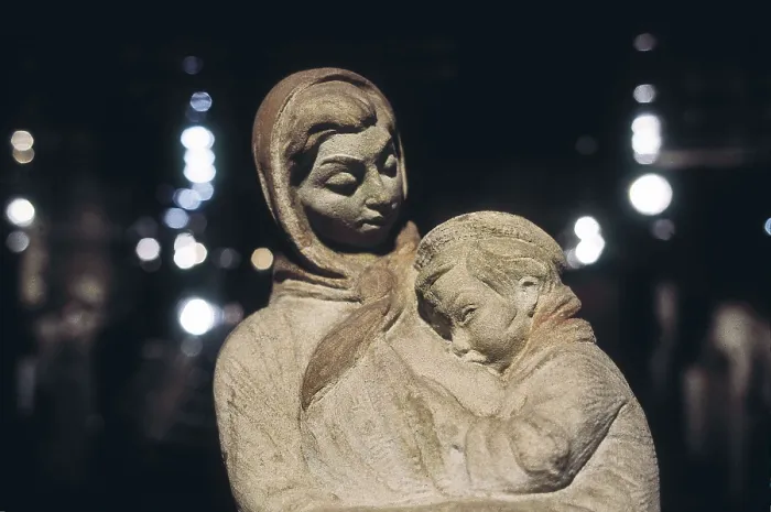 Framed Print : MIRANDA, Sebastin (1895-1975). Gipsy woman with child. 1946. Detail. Sculpture on rock. Private Collection. AISA / Everett Collection - Image has fine art copyright